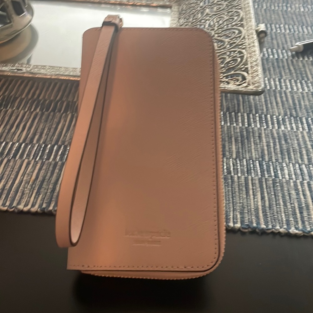 Kate spade New Your Cameron Zip Leather Wristlet for iPhone X